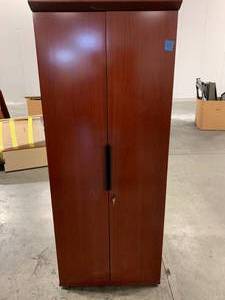 Locking Wardrobe With Shelf & Keys