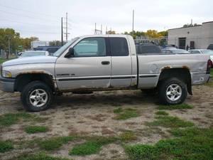 2000 Dodge Ram Laramie SLT