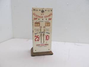 lot 1 image: Vintage stamp dispenser