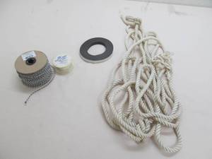 lot 17 image: Rope, string, magnets