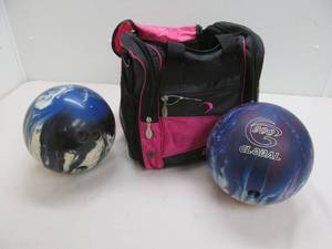 lot 20 image: Bowling balls, case