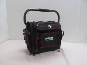 lot 22 image: Tool tote
