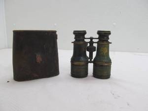 lot 49 image: Field glasses