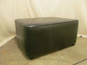 lot 86 image: Ottoman