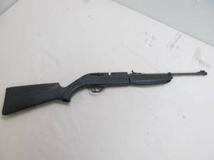 lot 122 image: BB gun