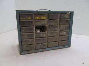 lot 132 image: Multi drawer organizer, hardware