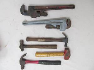 lot 233 image: Hand tools