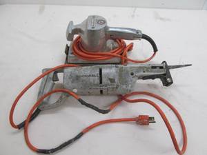lot 219 image: Sander, reciprocating saw