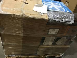 ASSORTED PALLET WITH MOEN HOME DECOR COLLECTION SMALL APPLIANCES & FAN SEE PICS