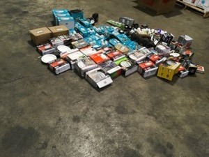 BOX FULL WITH ASSORTED HALO & ECOSMART LIGHTING SEE PICS