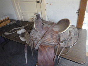 lot 28 image: Horse Saddle