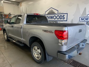 2008 Toyota Tundra SR5 4x4 -No Reserve-