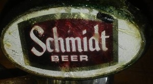 lot 185 image: Schmidt Tap & Sign (plastic)