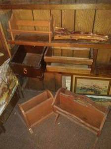 lot 526 image: Wood Magazine racks & more