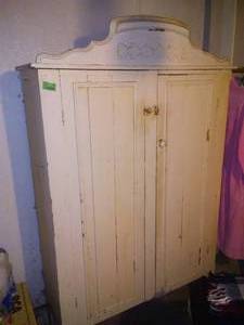 lot 534 image: Cabinet - Vintage with Shelving,