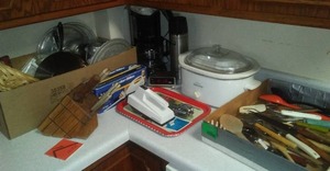lot 545 image: Small kitchen appliances & more