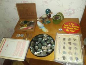 lot 581 image: Vintage Misc. Nixon, mailers, tokens, jack knives and much more