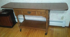 lot 588 image: Serving Table with Casters  excellent