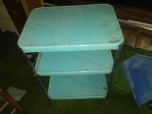 lot 154 image: Vintage Robin Egg Blue Utility Cart.