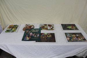 lot 75 image: 1959  Fairy Tales  by Frank Szasz  5 Decorative Prints In Full Color Plus Cover Page.  Titles Little Red Riding Hood, Snow White and the Seven Dwarfs, Pinocchio, Goldilocks And The Three Bears, Tom Thumb, Jack And The Beanstalk