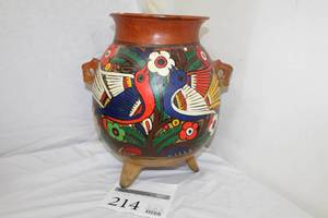 lot 214 image: Birds  Table Vase