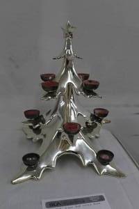 lot 227 image: Metal Christmas Tree Tealight Candleholder  Metal Table Art Dcor