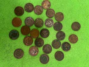 lot 49 image: Lot of 27 Indian Head Pennies