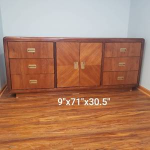 lot 11 image: Retro Bassett Entertainment Cabinet
