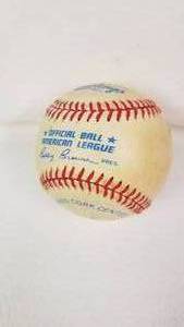 lot 39 image: Twins Owner Carl Pohlad Signed Baseball