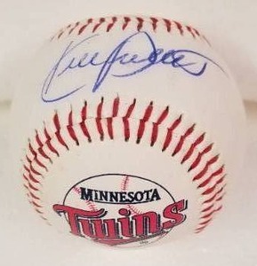 lot 35 image: KIRBY PUCKETT Signed Baseball (a)