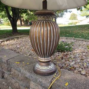 lot 77 image: Contemporary Jar Lamp