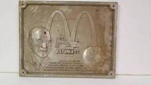 lot 164 image: Ray Kroc 1983 McDonalds Cornerstone Plate