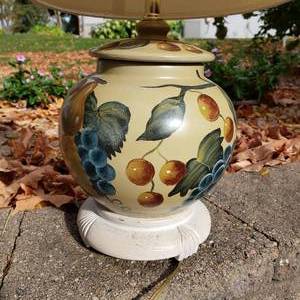 lot 167 image: Farmhouse Jar Lamp