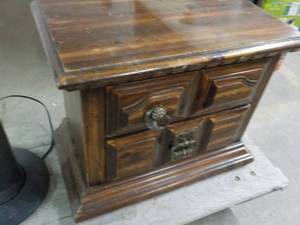 lot 180 image: Wood Nite Stand 28 x 15 x 22...