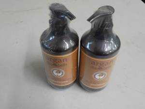 lot 189 image: 2 Bottles 10.1 oz Argan Diabella Sh...