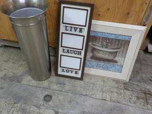 lot 193 image: Dcor...