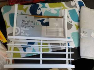 lot 51 image: Bath Mat, Drying Mat and Steel Orga...