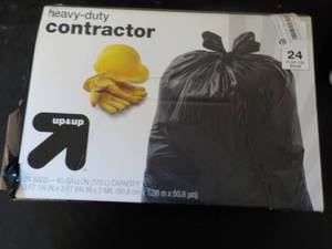 lot 58 image: Heavy Duty Contractor 45 Gallon Bag...