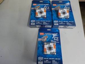 lot 78 image: 3 Magnext...