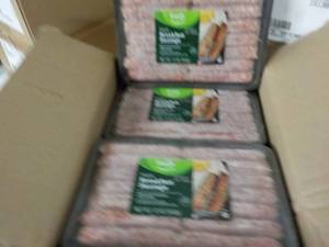 lot 203 image: Case of 12 - 12 Frozen Maple Breakf...