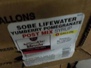 lot 266 image: 3 Gallon Sobe Lifewater Yumberry Po...