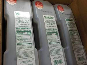 lot 267 image: 3 - 3.5 Liter Jugs Citrus World App...