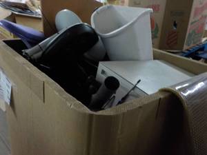 lot 309 image: Pallet of Everything Pictured...