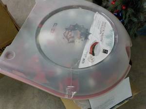 lot 346 image: Lot of Household and Xmas...