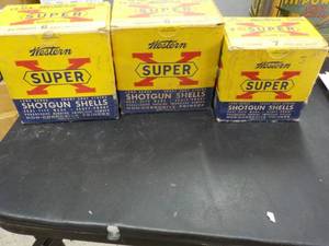 lot 361 image: Western Super Shells...