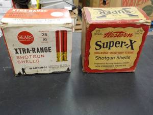 lot 368 image: Sears and Western Shells...