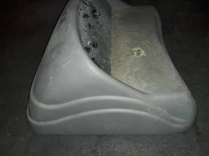 lot 46 image: Glove box console.