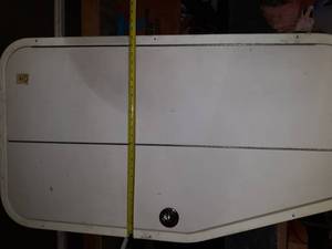 lot 64 image: Good used take out door out of cabin cruiser. Aluminum exterior,
