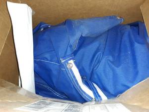 lot 144 image: Pontoon playpen cover 14ft. 9in. x 17ft. 4in. unknown makemodel