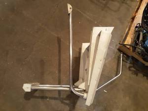 lot 198 image: . Swim platform with single step hideaway ladder